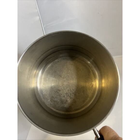 Revere Ware 3 Quart Sauce Pan Clinton IL w/ Lid Bottom Stainless - Picture 8 of 10
